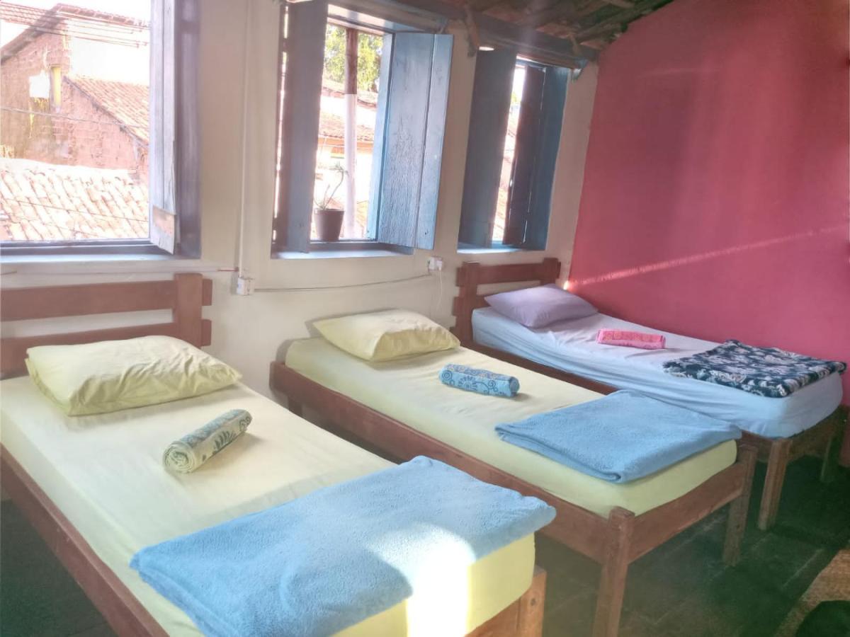Mae Terra Guest House 伦索伊斯 外观 照片